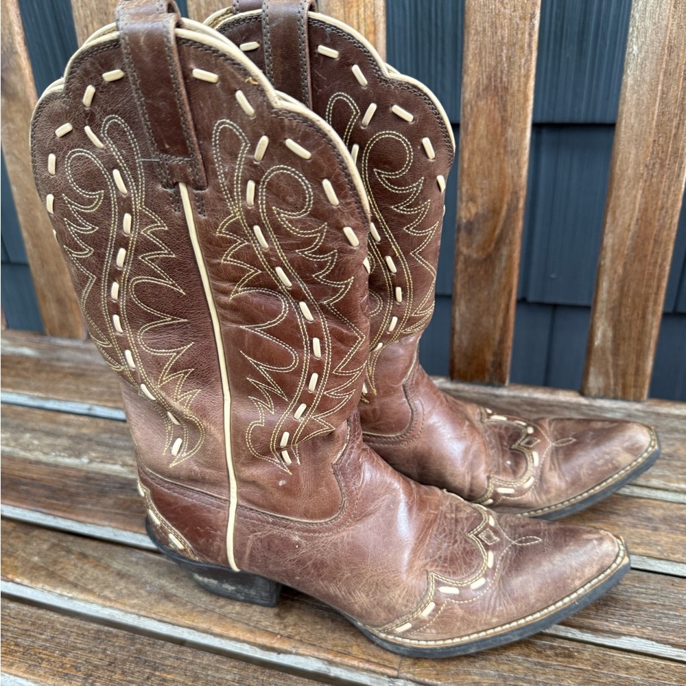 Ariat Brown Leather Western Boots with Cream Stitching